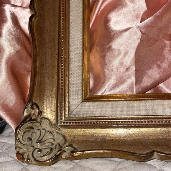 Elegant Gold Ornate Picture Frame